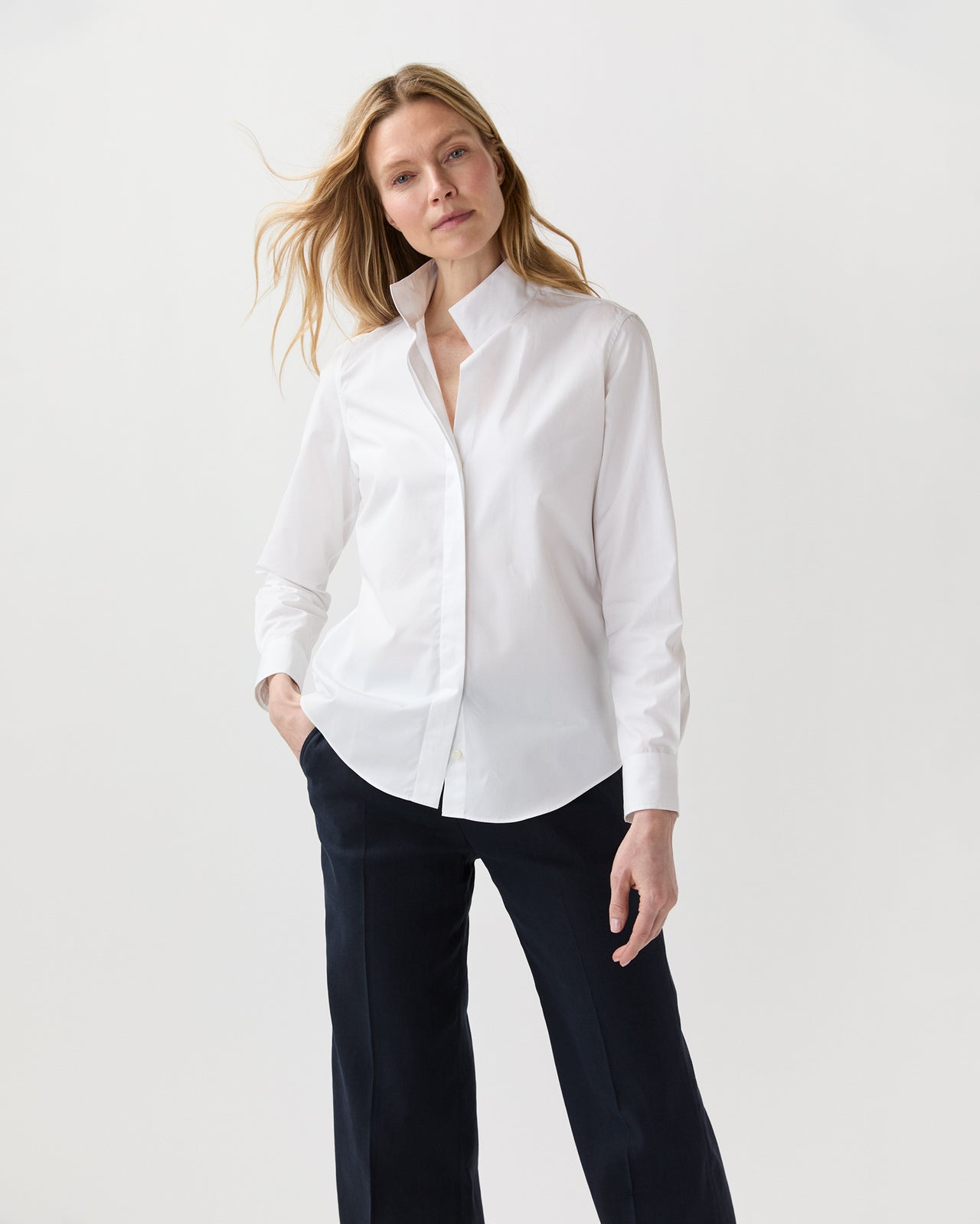 Mel Shirt in White Poplin