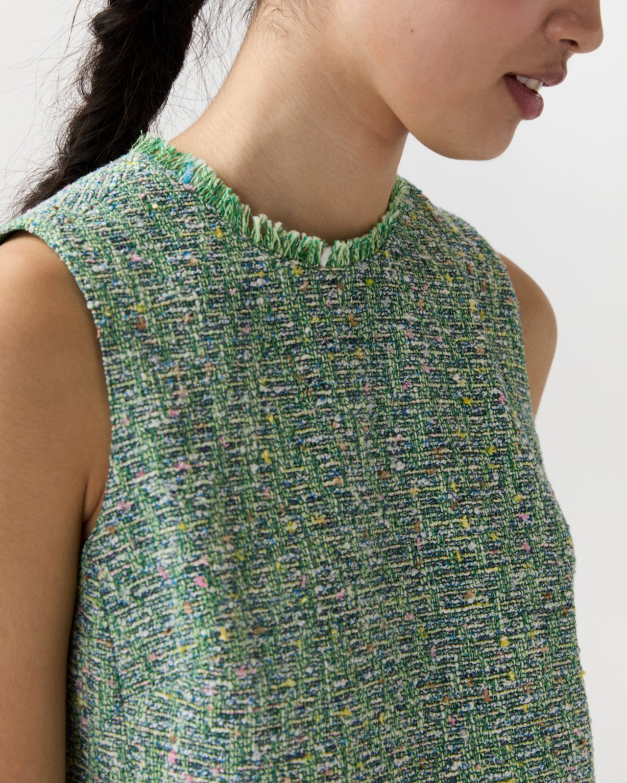Cropped Mimi Top in Grass/Multi Speckled Tweed