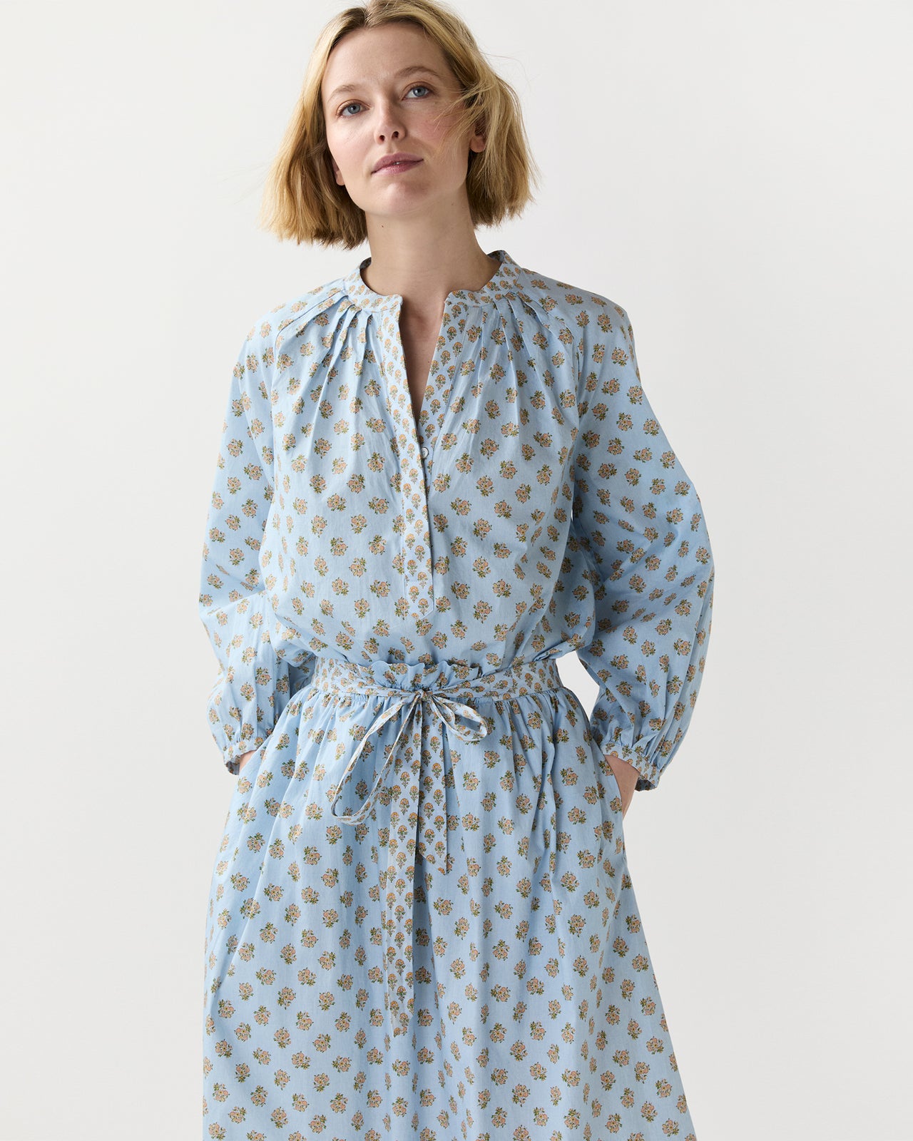 Sienna Top in French Blue/Tangerine Mixed Floral Printed Poplin