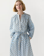 Load image into Gallery viewer, Sienna Top in French Blue/Tangerine Mixed Floral Printed Poplin
