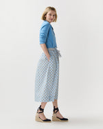 Load image into Gallery viewer, Mathilde Skirt in French Blue/Tangerine Mixed Floral Printed Poplin
