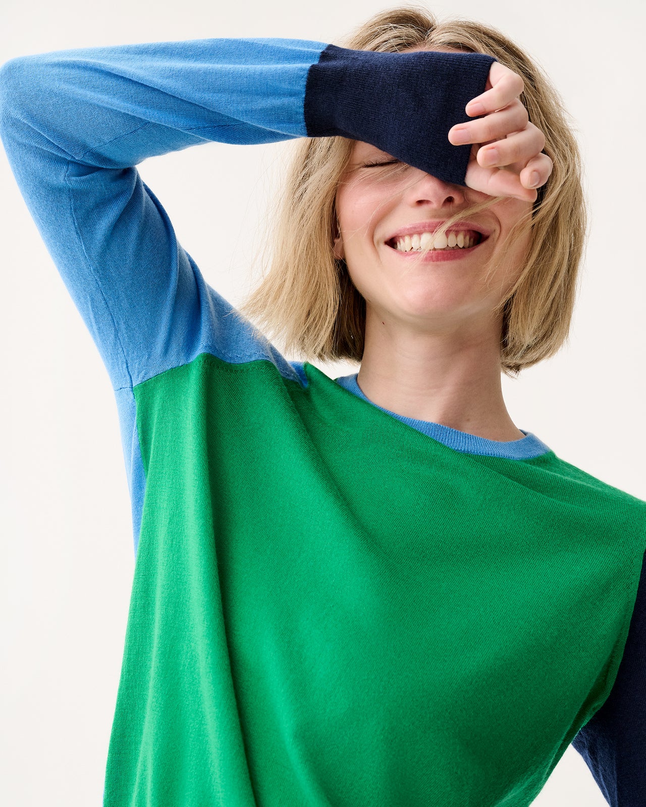 Kit Crewneck Sweater in French Blue/Green/Navy Colorblock Fine Gauge Cashmere