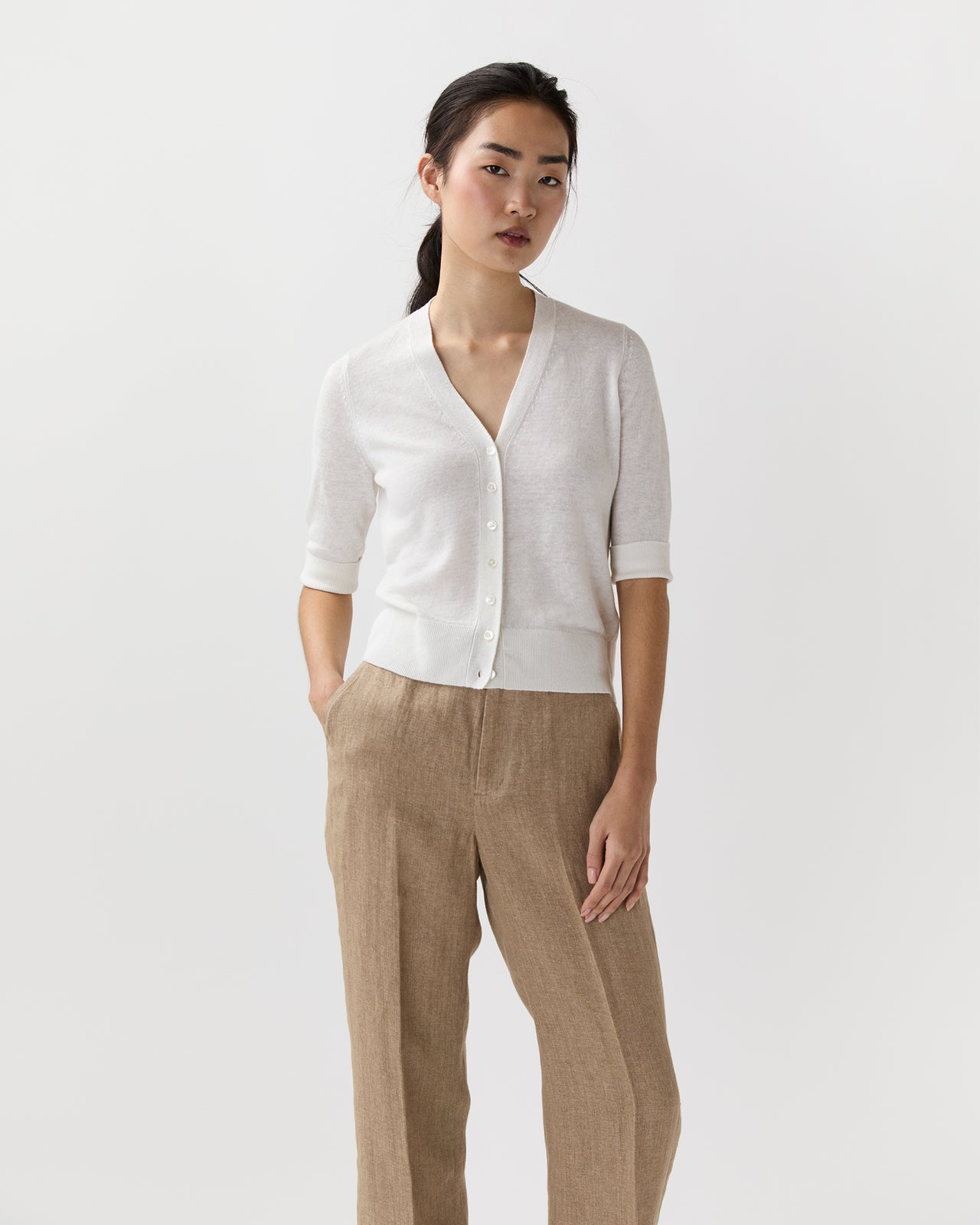 Short-Sleeved Rosie V-Neck Cardigan in Off White Linen