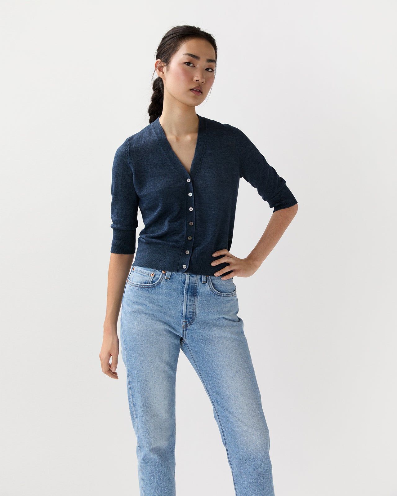 Short-Sleeved Rosie V-Neck Cardigan in Deep Indigo Linen