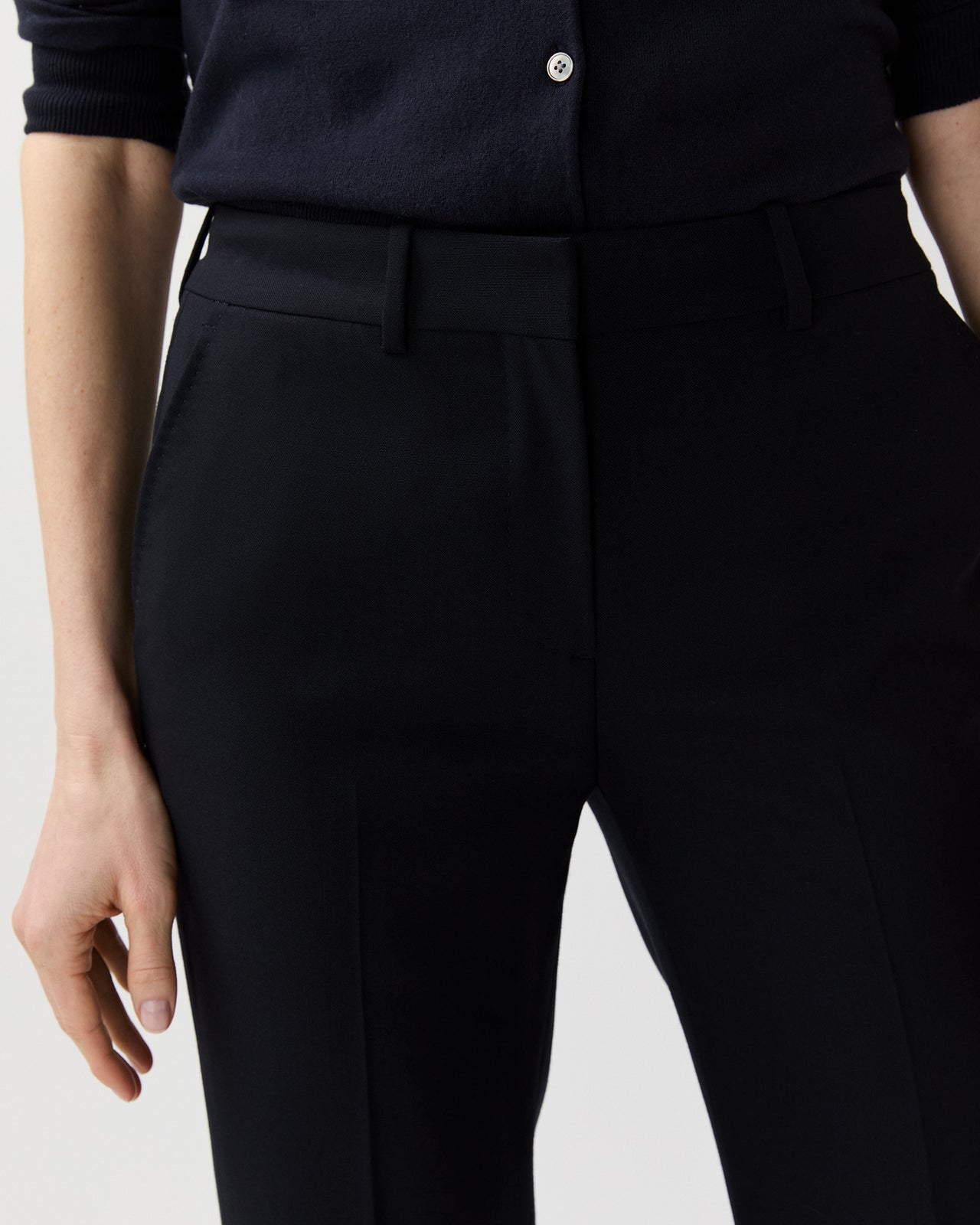 Lane Pant in Navy 3-Ply Plainweave