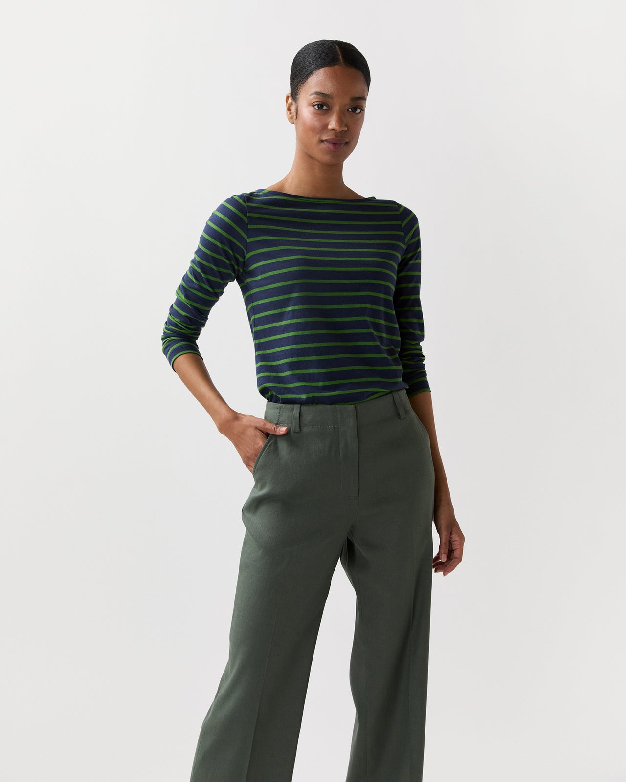 Long-Sleeved Boatneck Tee in Navy/Green Stripe Jersey