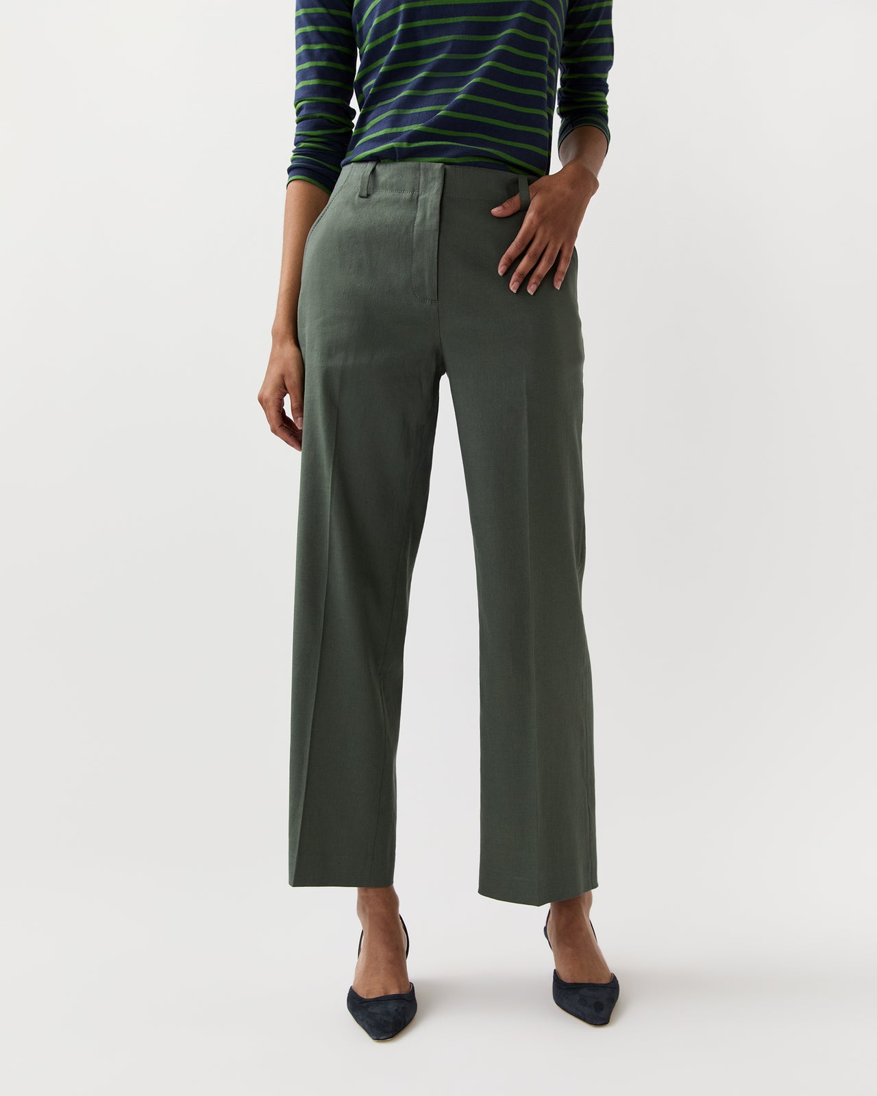 Frankie Cropped Pant in Olive Stretch Cotolino
