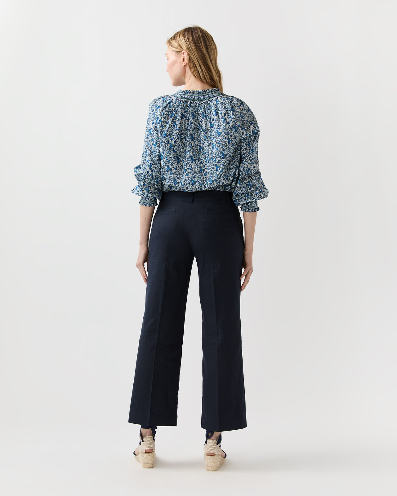 Frankie Cropped Pant in Navy Stretch Cotolino