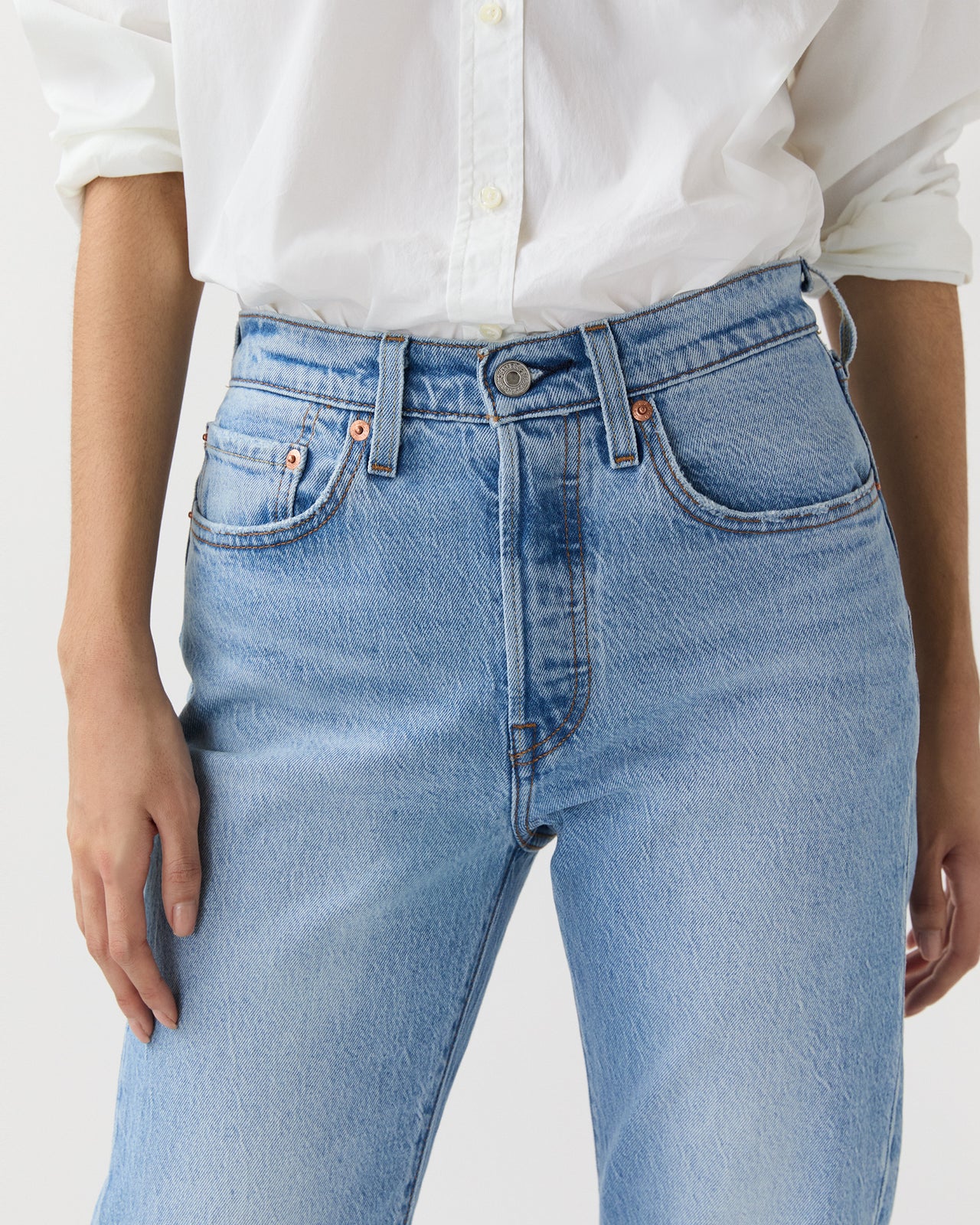 501 Crop Jean in No Referee