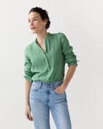 Load image into Gallery viewer, Mandarin Hattie Shirt in Grass Sahara Linen
