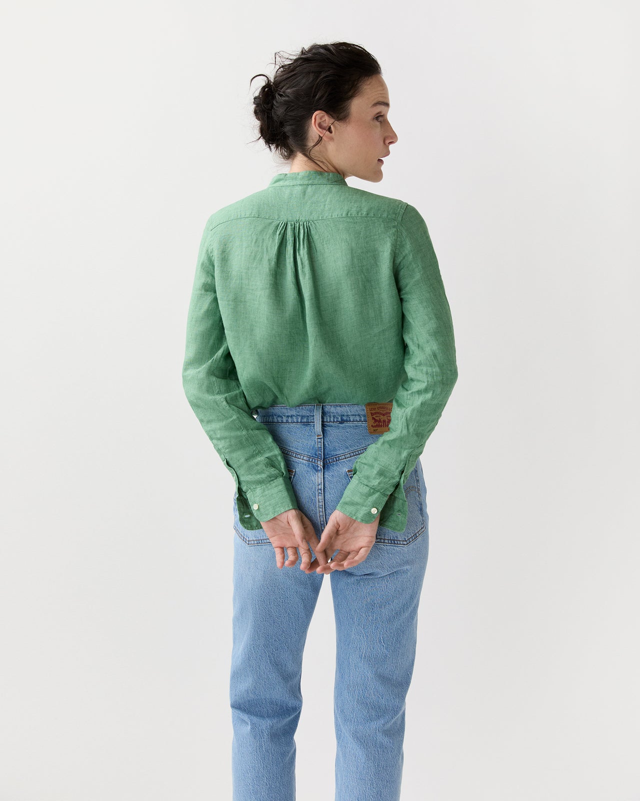 Mandarin Hattie Shirt in Grass Sahara Linen