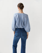 Load image into Gallery viewer, Victoria Blouse in Provence Blue Sahara Linen
