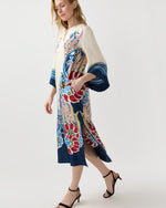 Load image into Gallery viewer, The Kaftan in Lemuria
