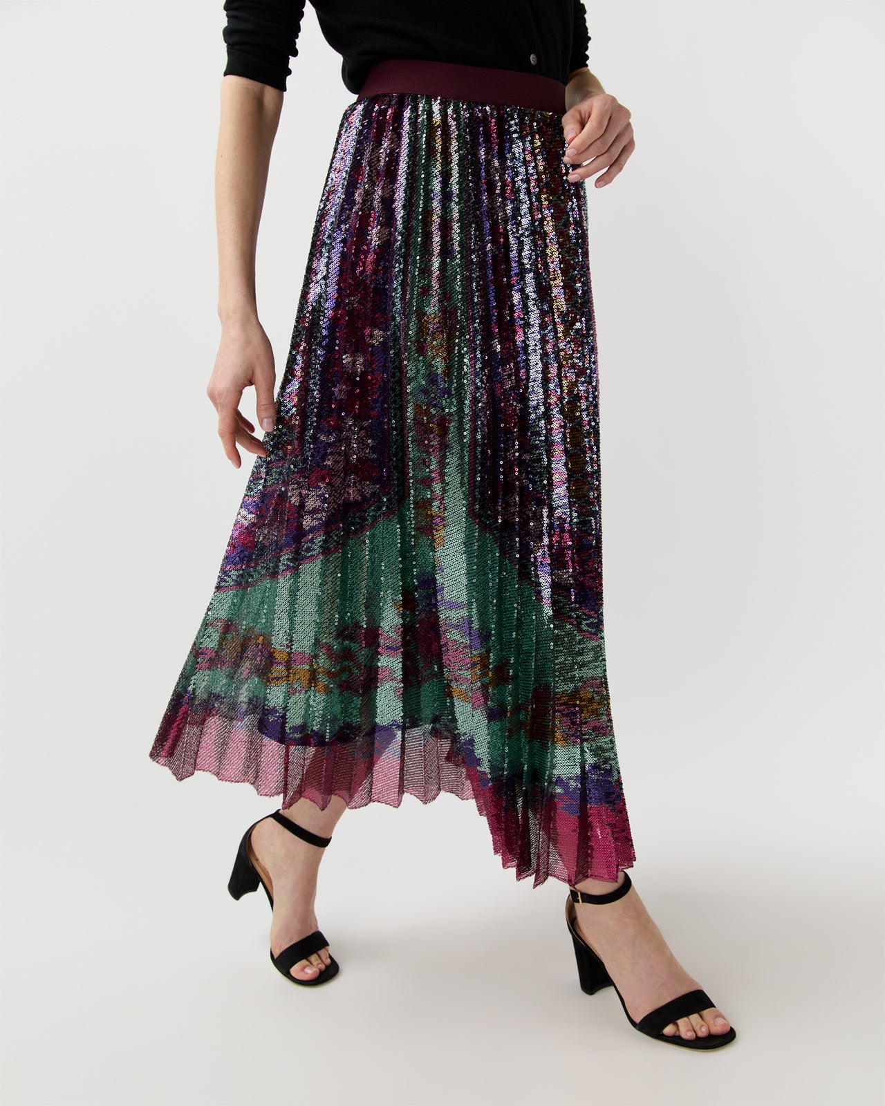 Accordion Skirt in Regalia