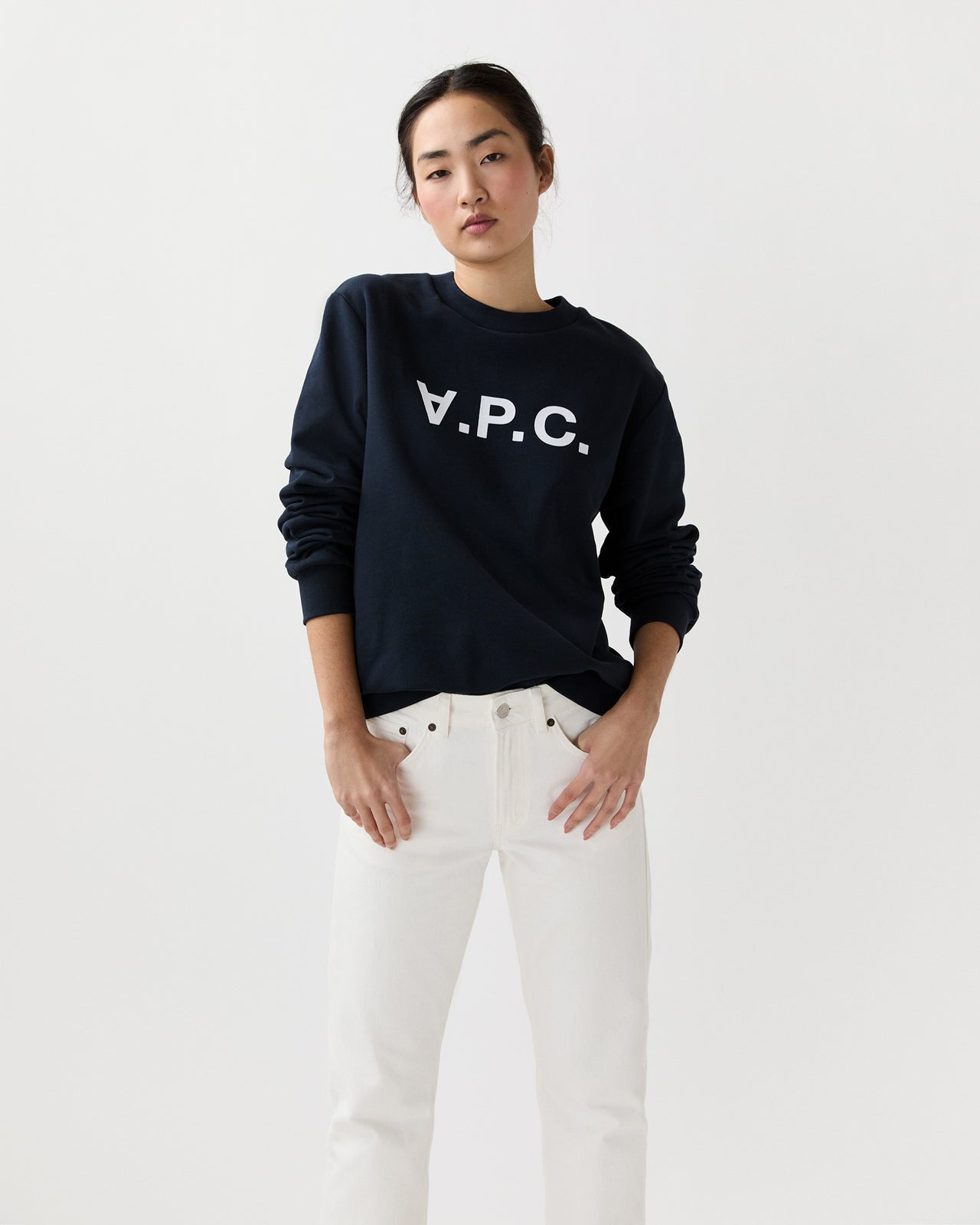 Standard Grand Vpc Sweatshirt in Dark Navy/Ecru