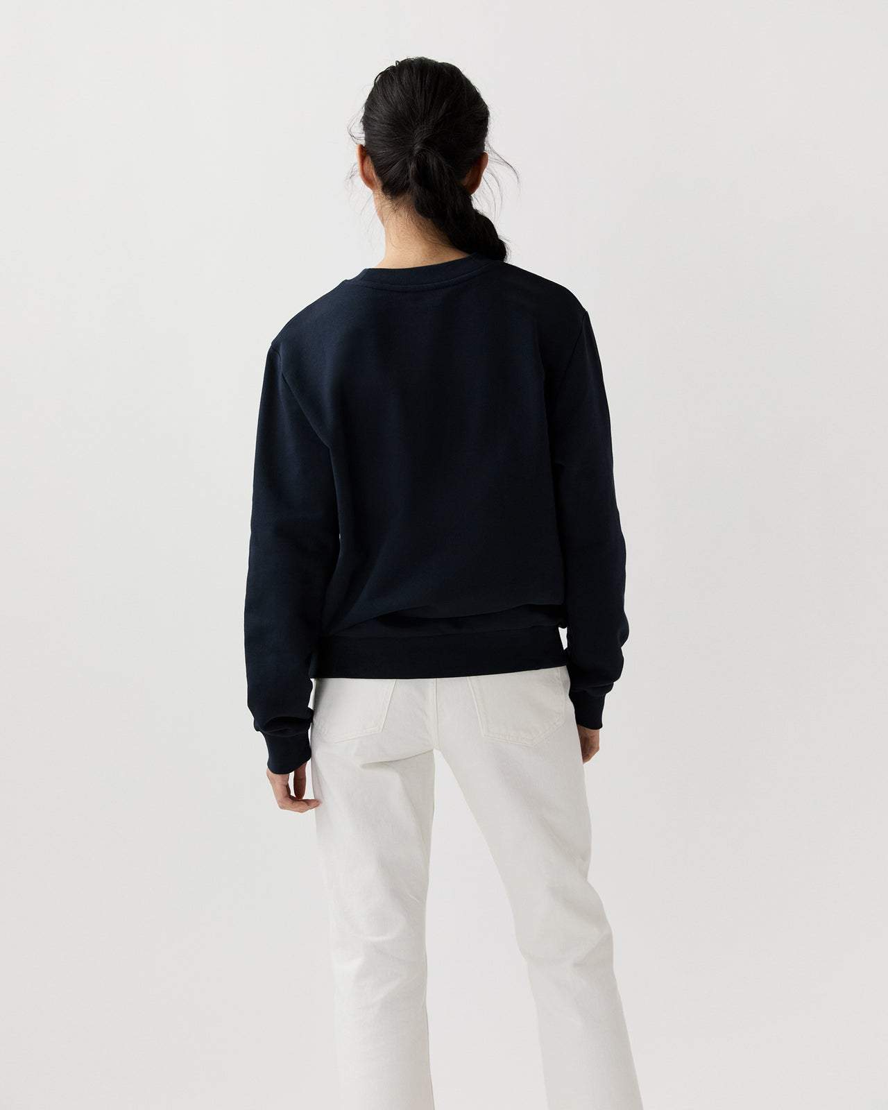 Standard Grand Vpc Sweatshirt in Dark Navy/Ecru