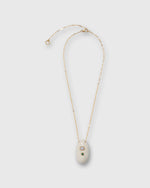 Load image into Gallery viewer, La Paz Pendant Necklace in White
