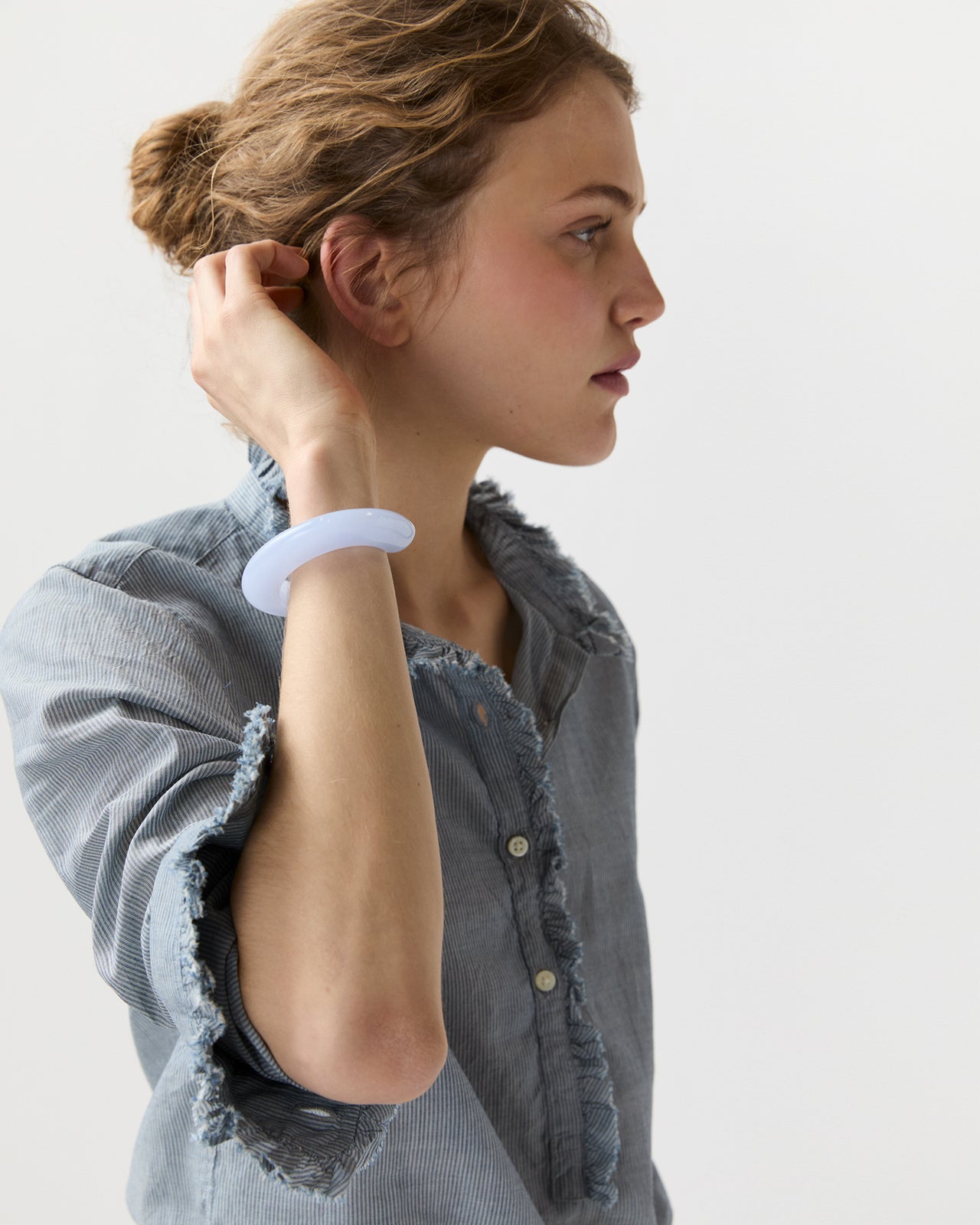 Ridge Cuff in Marbled Blue Lace