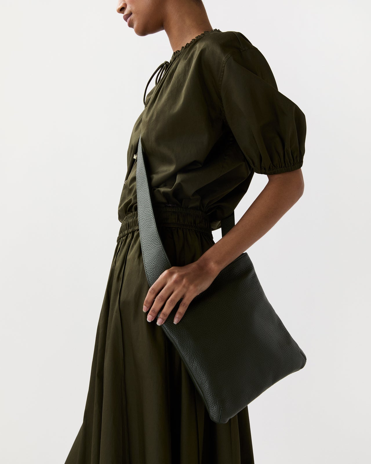 Florence Crossbody Pouch in Loden Leather