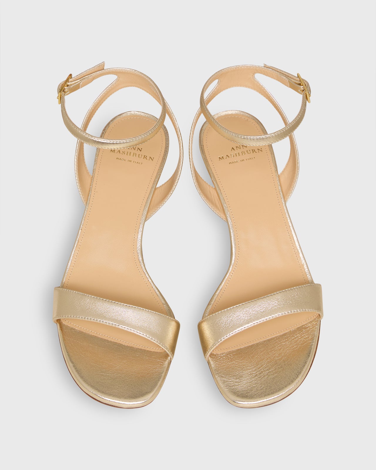 Ankle-Wrap Kitten Heel in Platino Leather