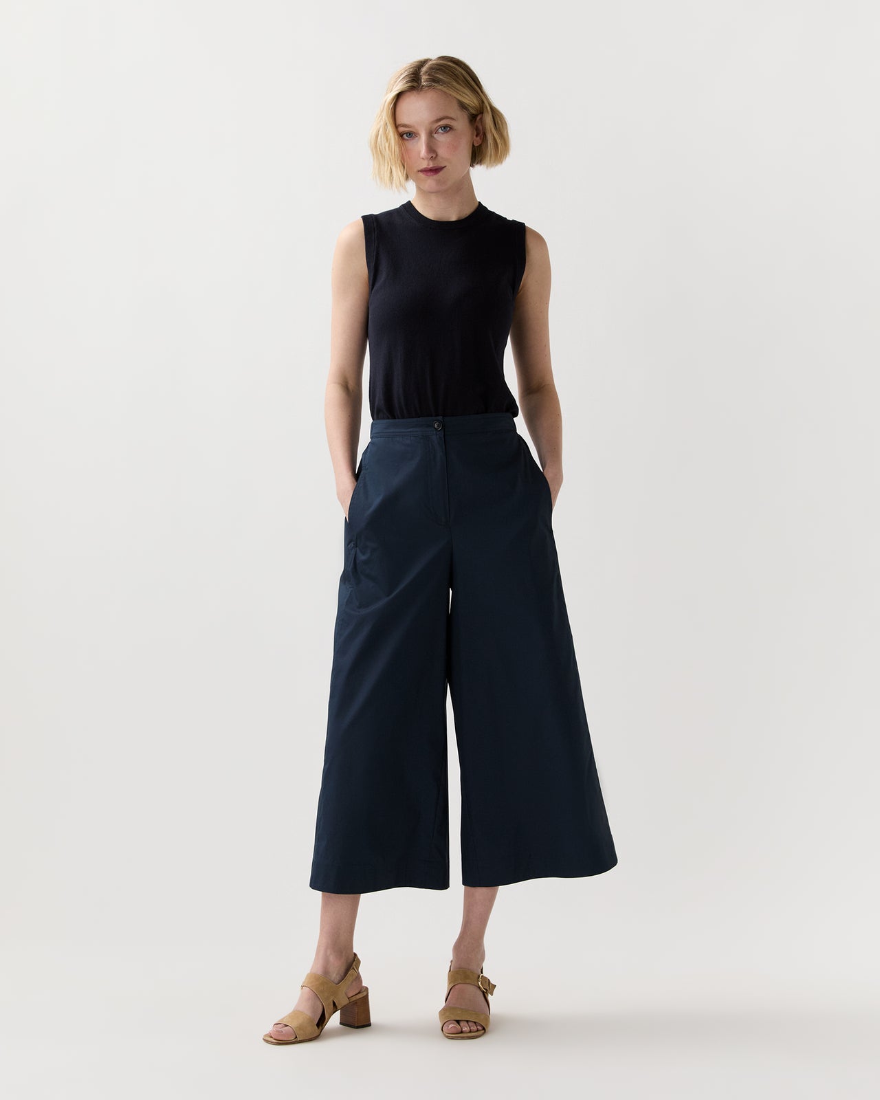Drew Pant in Navy Cotton/Nylon Poplin