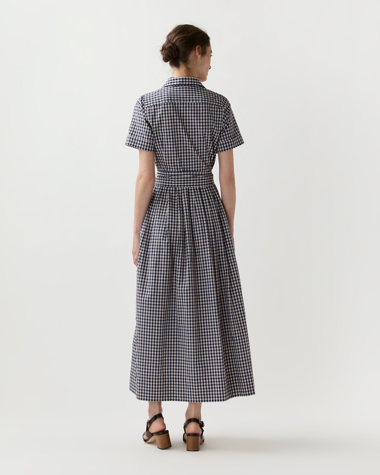short sleeve cotton maxi dress Short-Sleeved Classic Shirtwaist Maxi Dress in Navy/Red Embroidered Gi