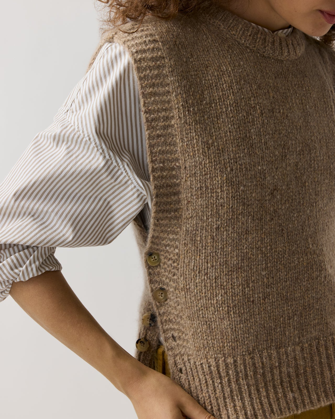 Beth Sweater in Camel Donegal Cashmere