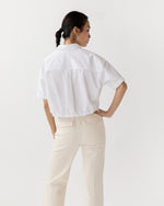 Load image into Gallery viewer, Tie-Waist Shirt in White
