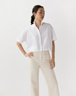 Load image into Gallery viewer, Tie-Waist Shirt in White
