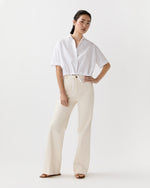 Load image into Gallery viewer, Tie-Waist Shirt in White
