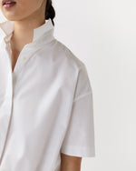 Load image into Gallery viewer, Tie-Waist Shirt in White

