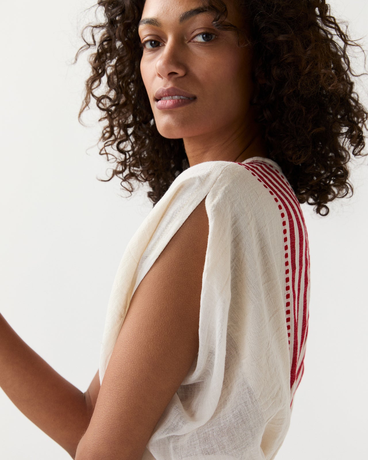 Leila Plunge Dress in Eshe Red
