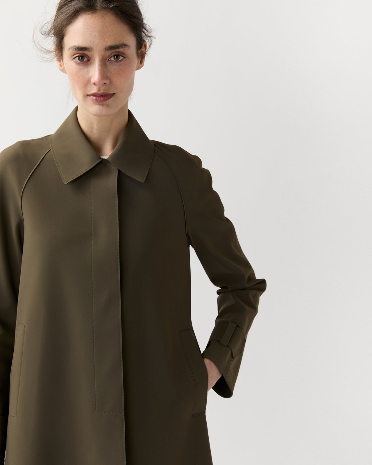 Mac Coat in Dark Khaki