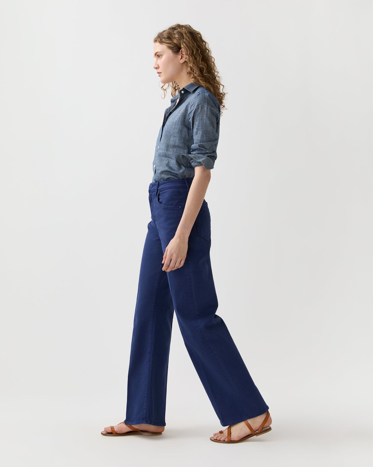The Lasso Sneak Jean in Estate Blue
