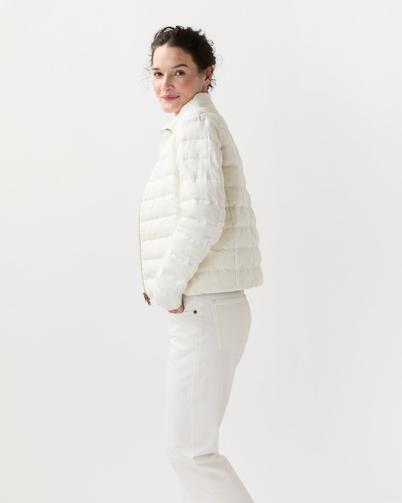 Linen Quilted Short Jacket in White