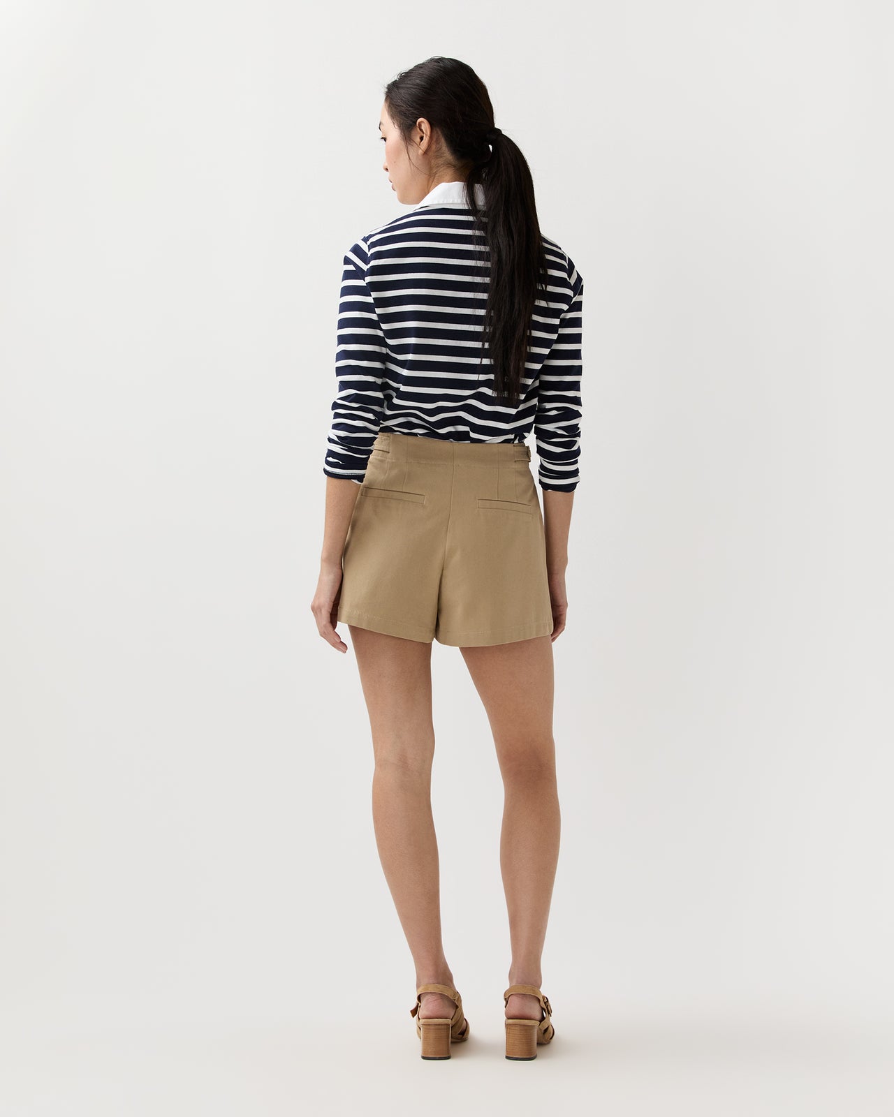 Kira Short in Sahara
