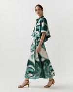Load image into Gallery viewer, Sarong Skirt in Blooming Tulip Placée
