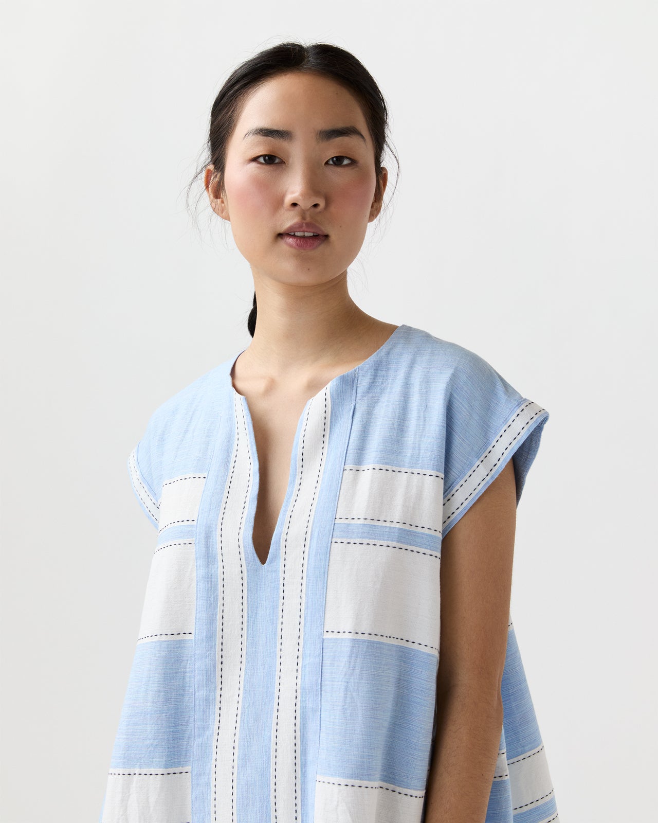 Elina Caftan in Debre Sky