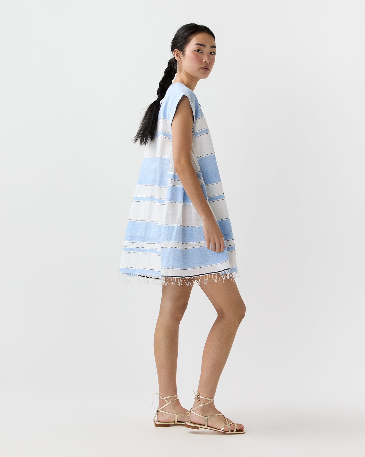 Elina Caftan in Debre Sky