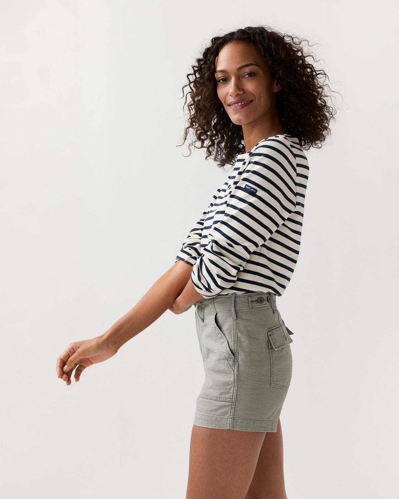 Surplus Shorts in Sage