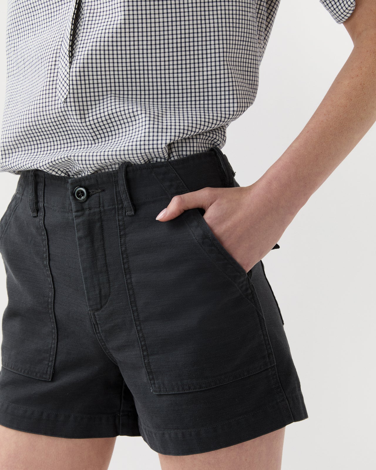Surplus Shorts in Washed Black