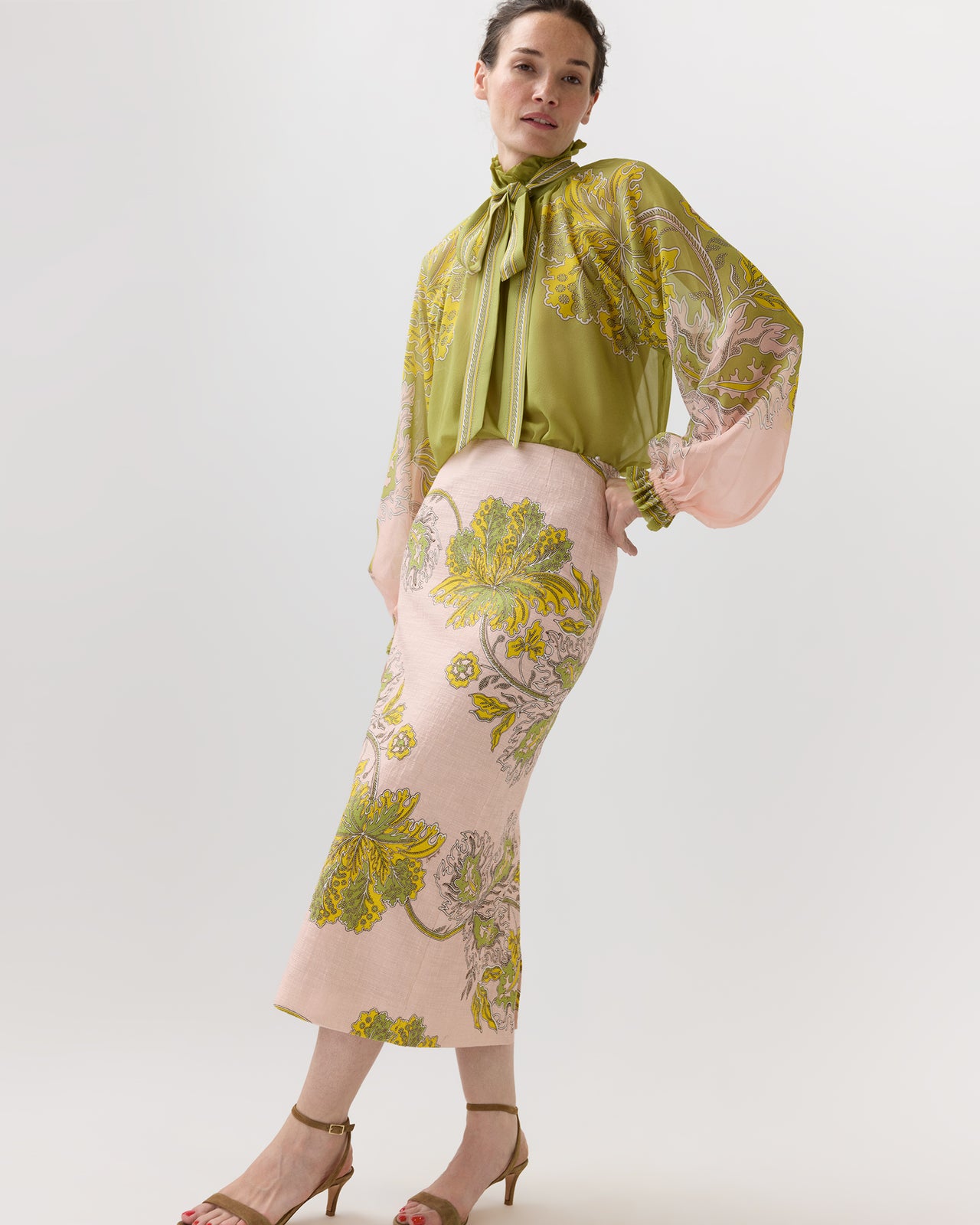 Pencil Skirt in Swathe Placée