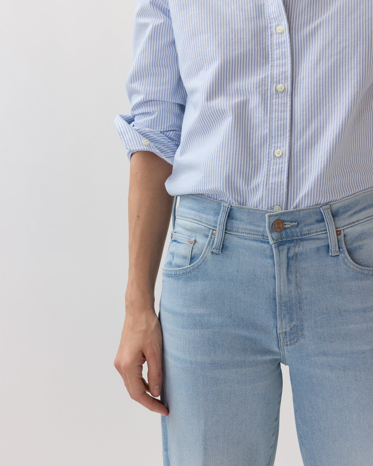 The Mid Rise Rambler Zip Ankle Jean in Pretty Please