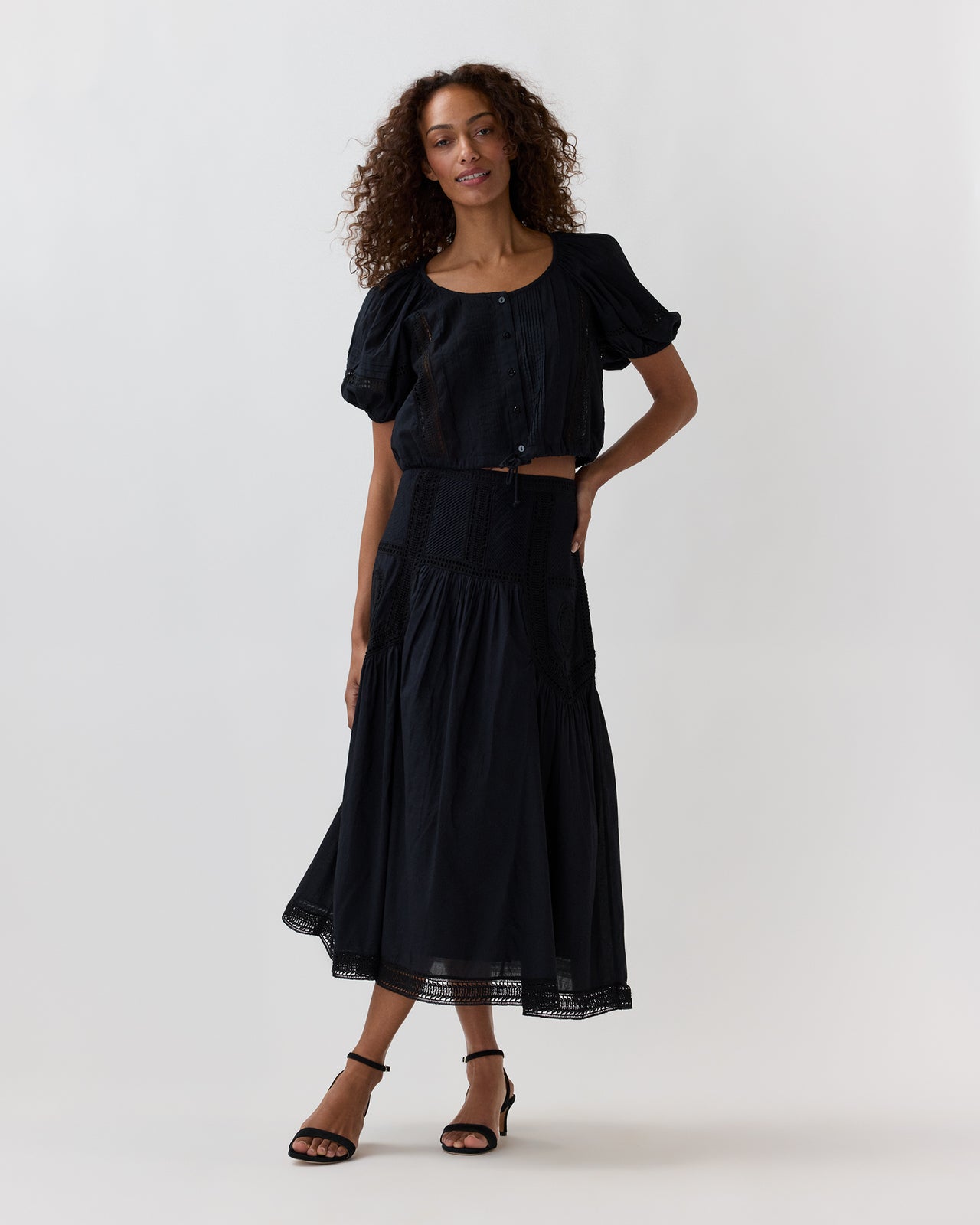 Alice Midi Skirt in Noir