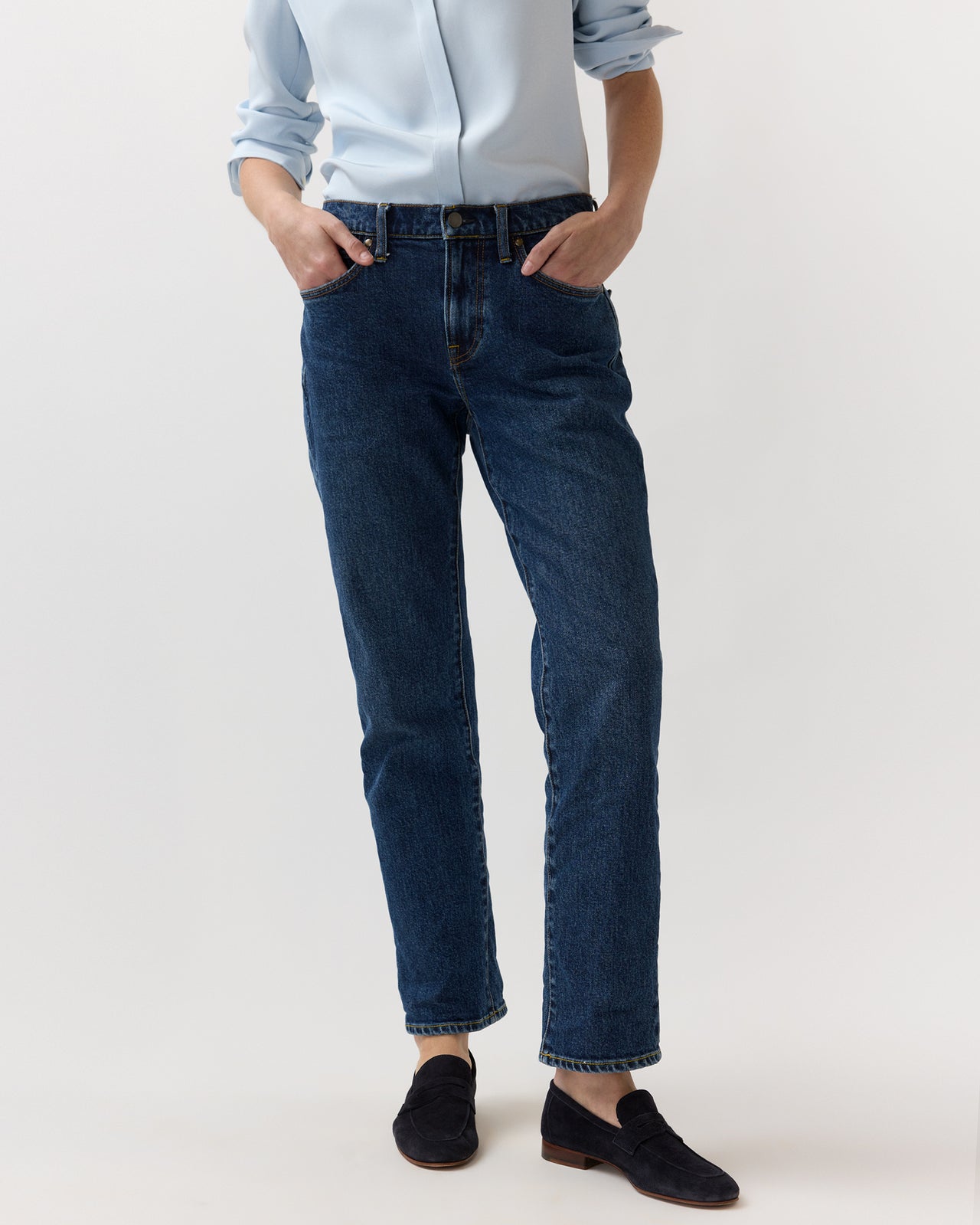 Quinn Jean in Medium Rinse Stretch Denim