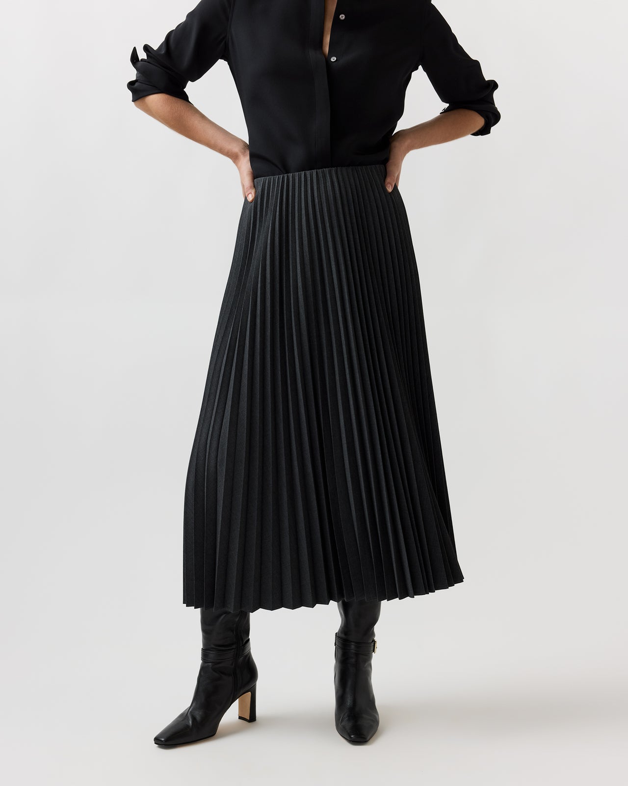Christina Skirt in Charcoal Bi-Stretch Tropical Wool