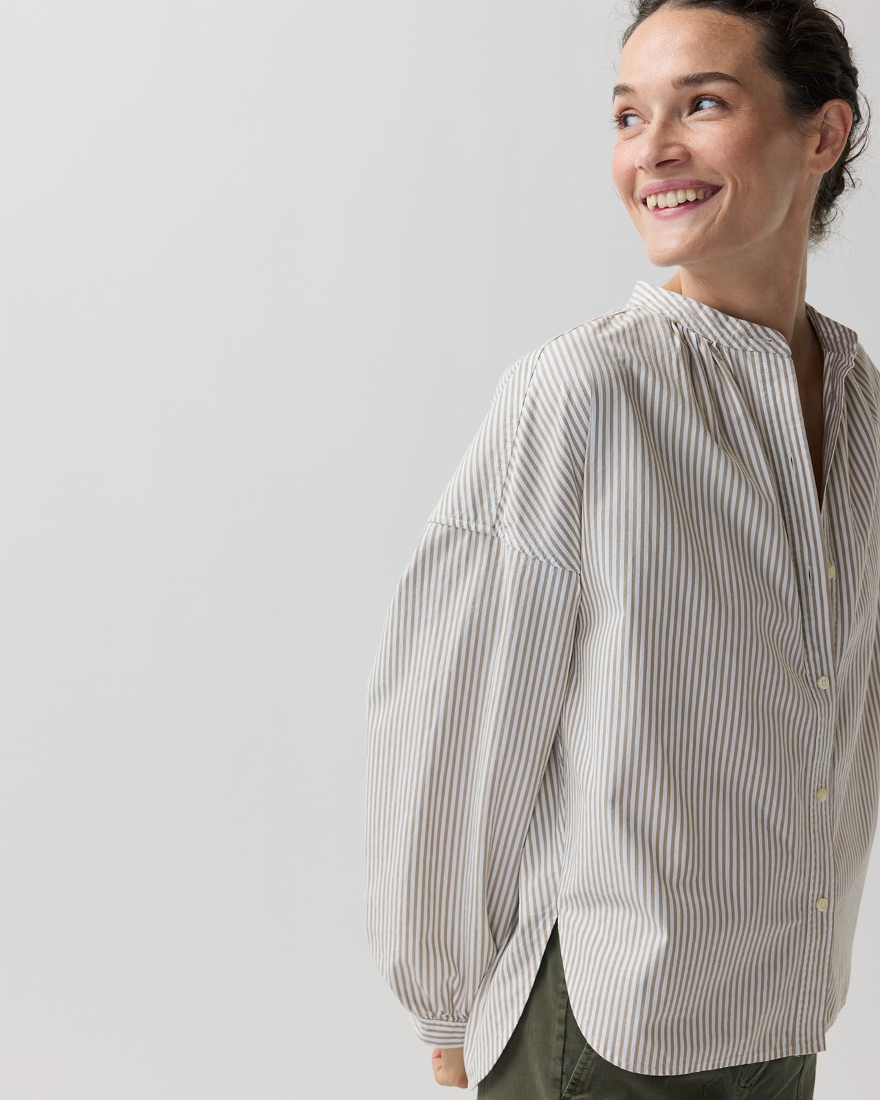 Sunny Blouse in Taupe/White Bengal Stripe Compact Cotton