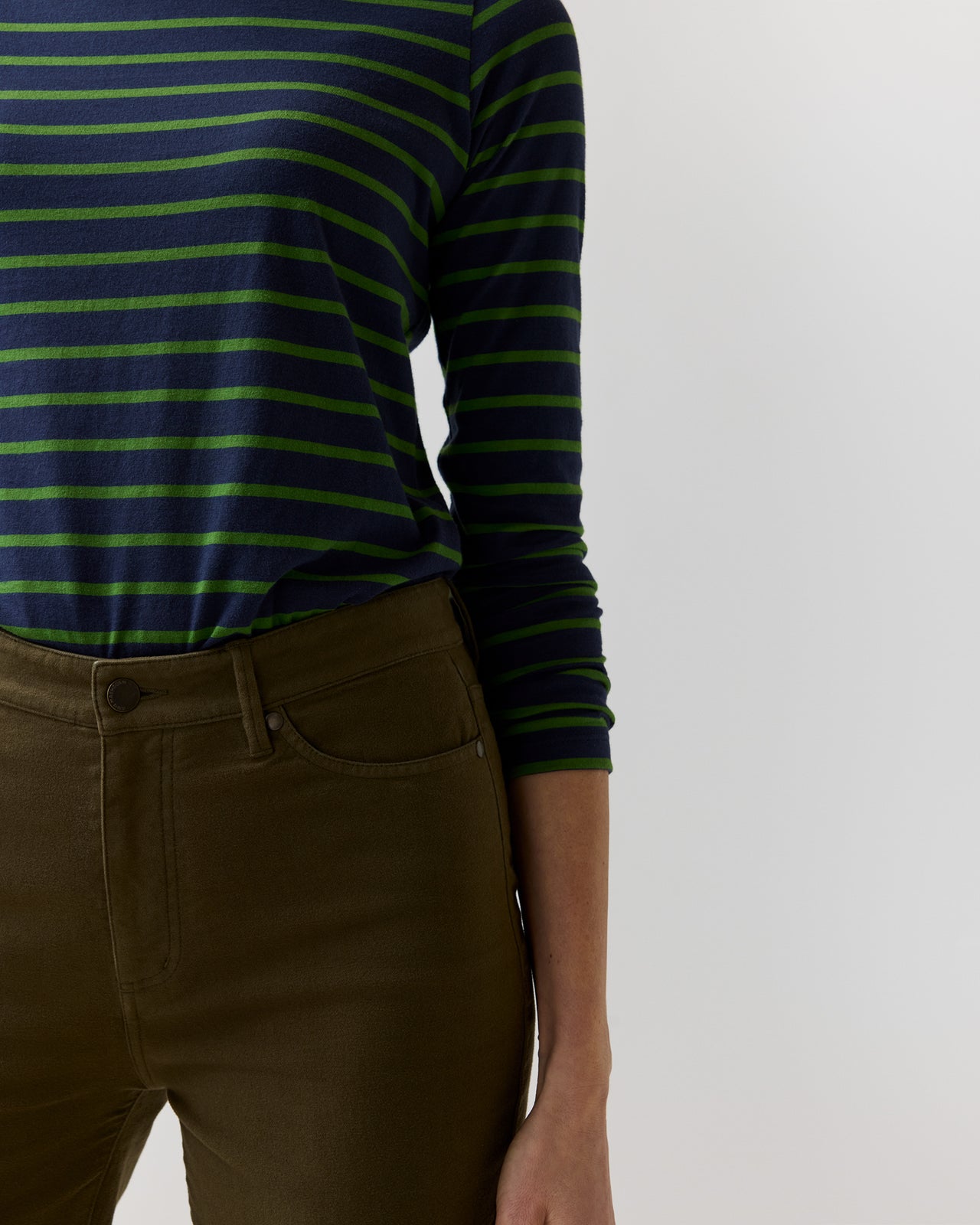 Kendall Flare 5-Pocket Jean in Moss Stretch Moleskin