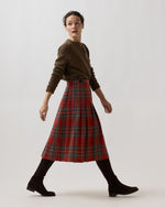 Load image into Gallery viewer, Kilt Skirt in Red Antique Royal Stewart Tartan Wool

