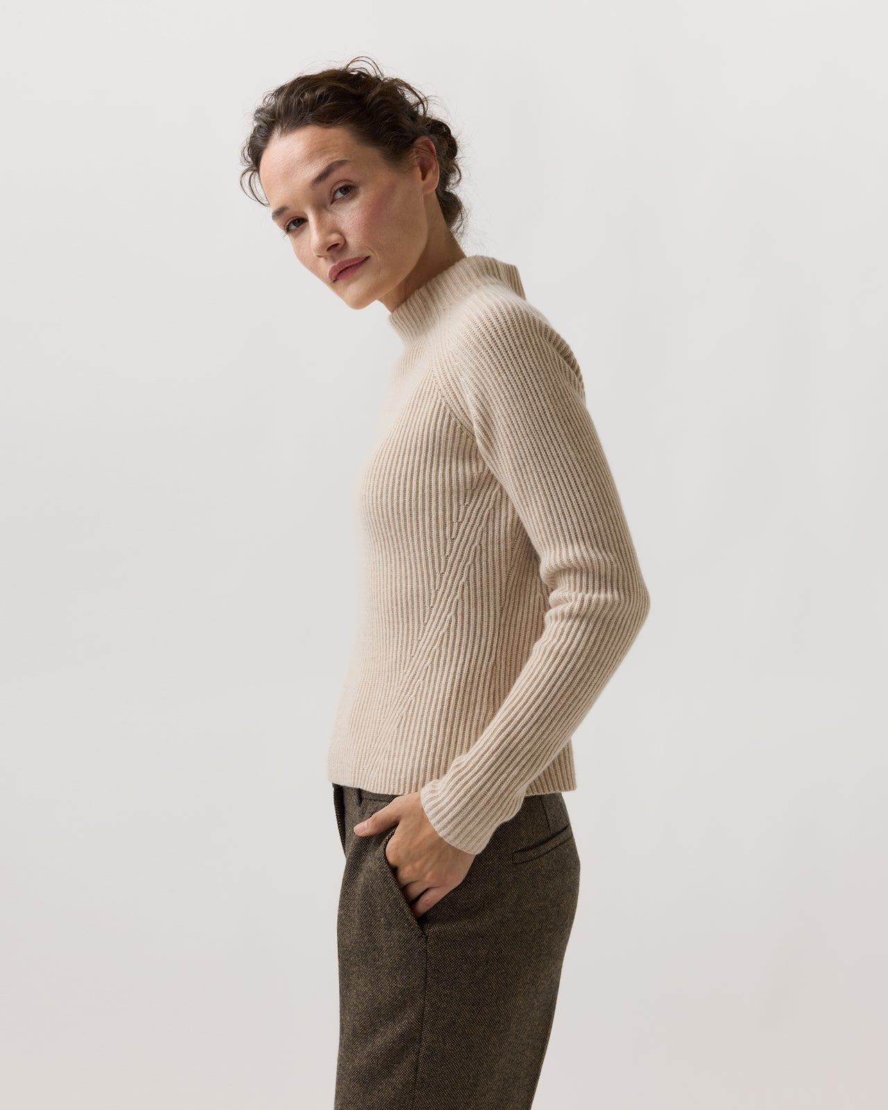 Henriette Sweater in Wheat Cashmere